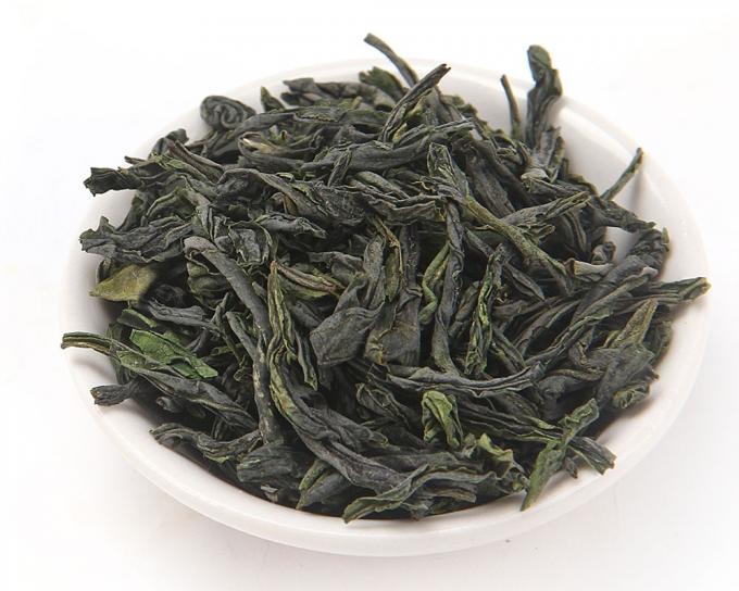 L'Anhui Liu un tè verde organico di Gua Pian soffritto con una fragranza prolungata della frutta