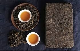 Porcellana Il tè scuro cinese della resistenza di radiazione per aiuto riduce la pressione sanguigna fornitore